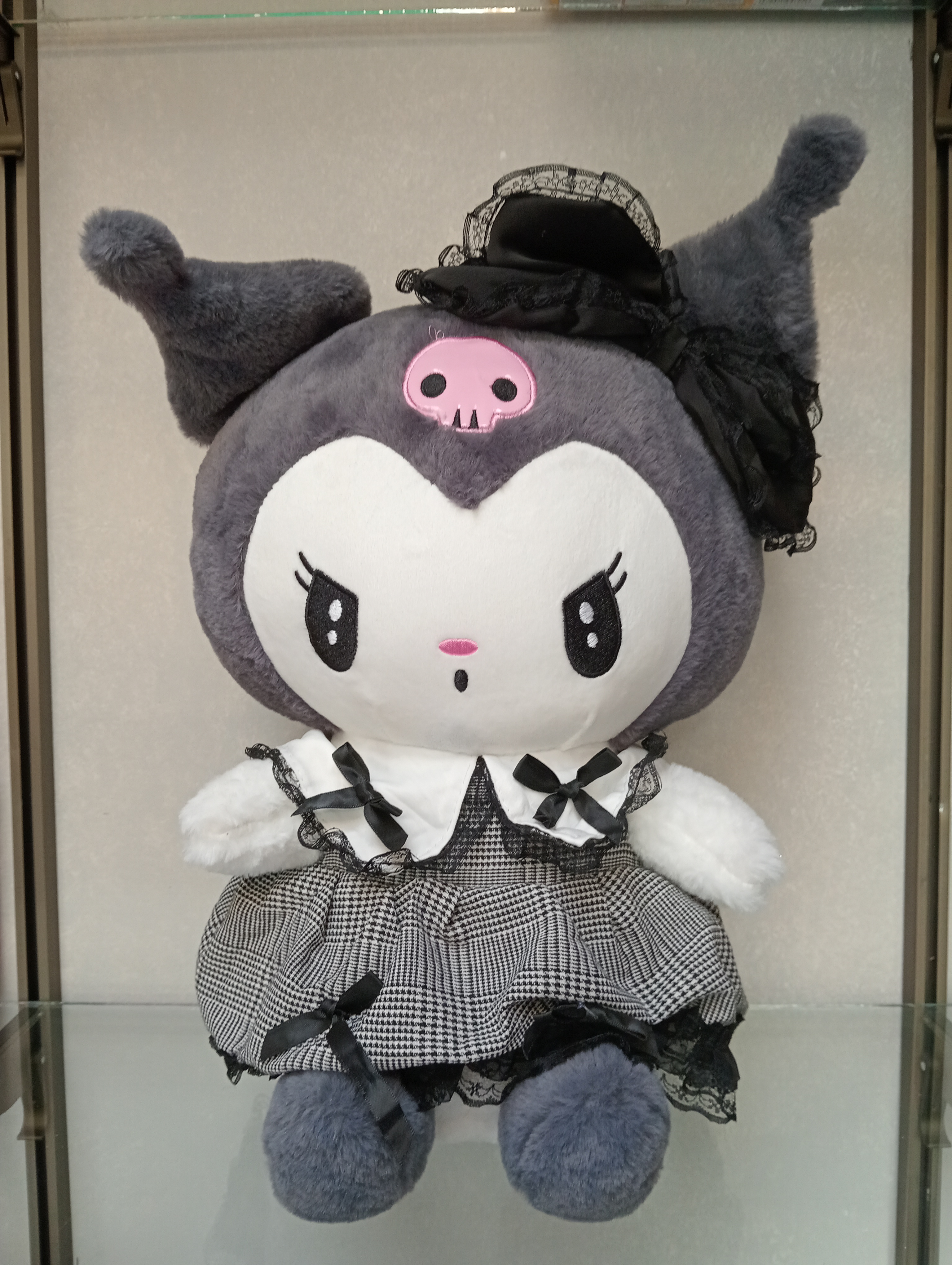 PELUCHE KUROMI 47CMS