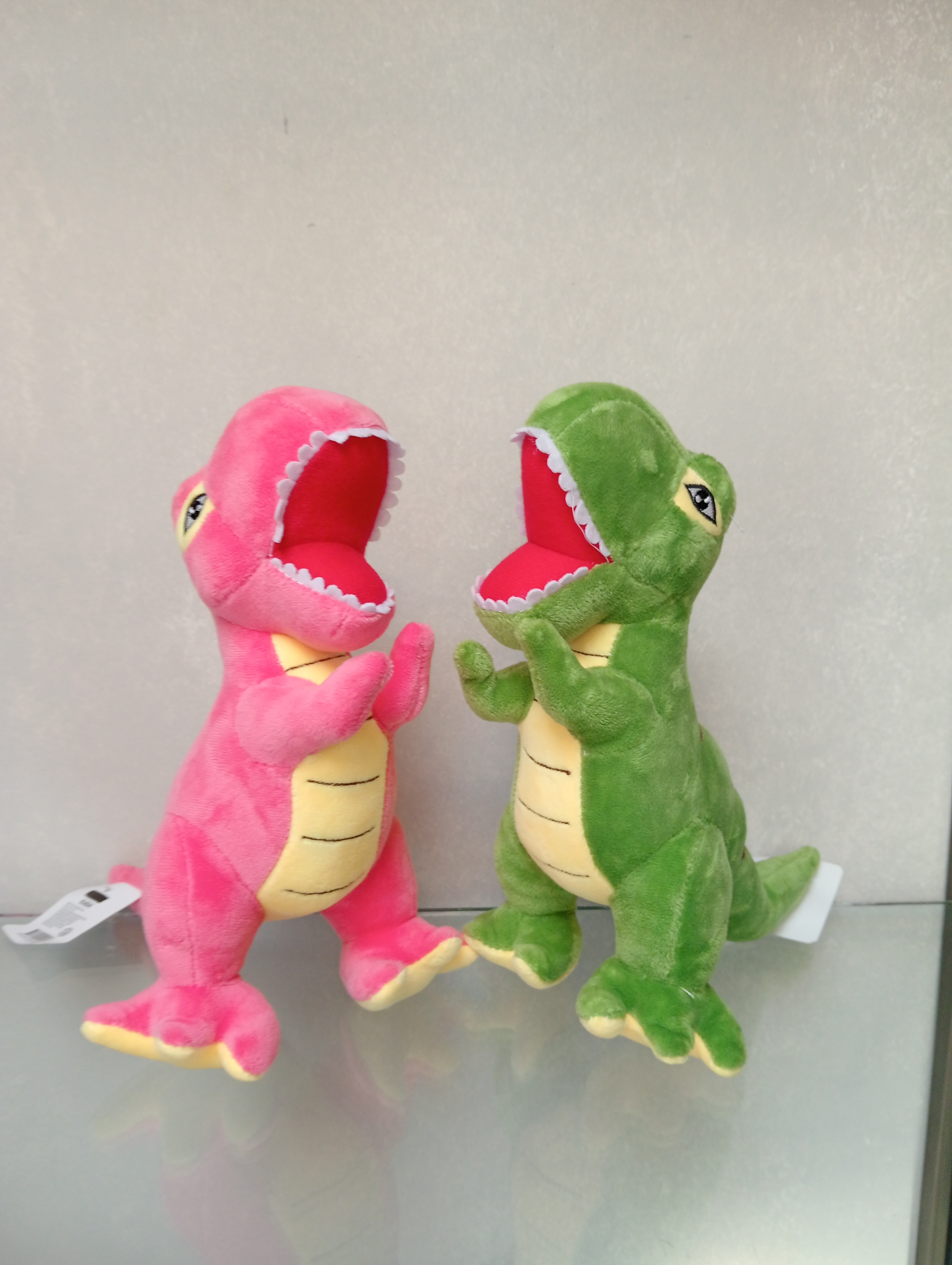 PELUCHE DINOSAURIO 25CMS