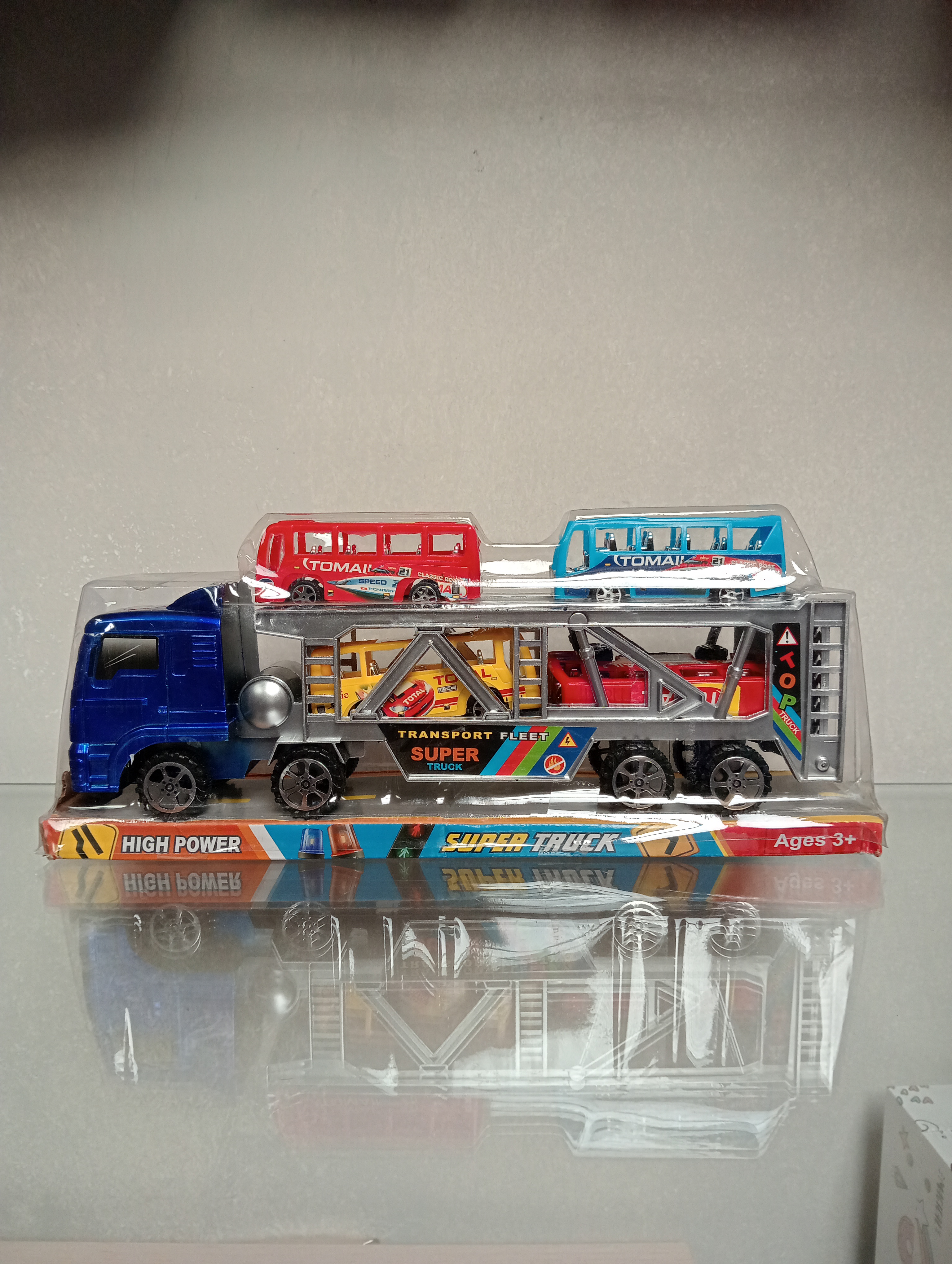 CAMION TRANSPORTA MINIBUS